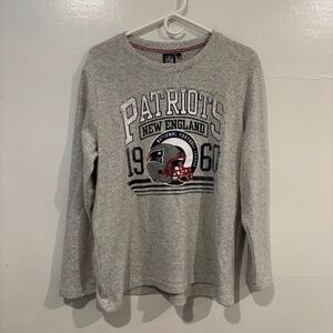 Large grey patriots long sleeve shirt